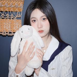 侯梦洁